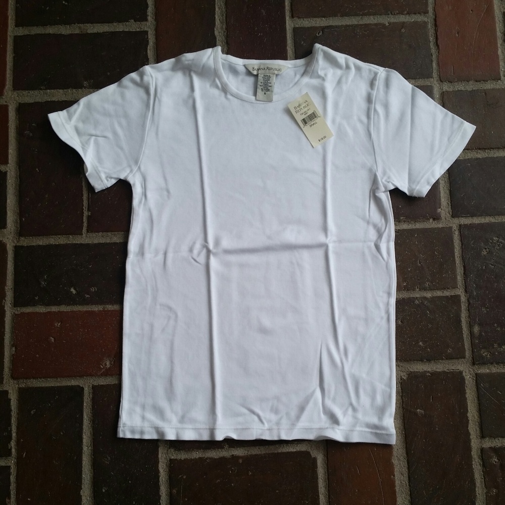 NWT Banana Republic T-Shirt